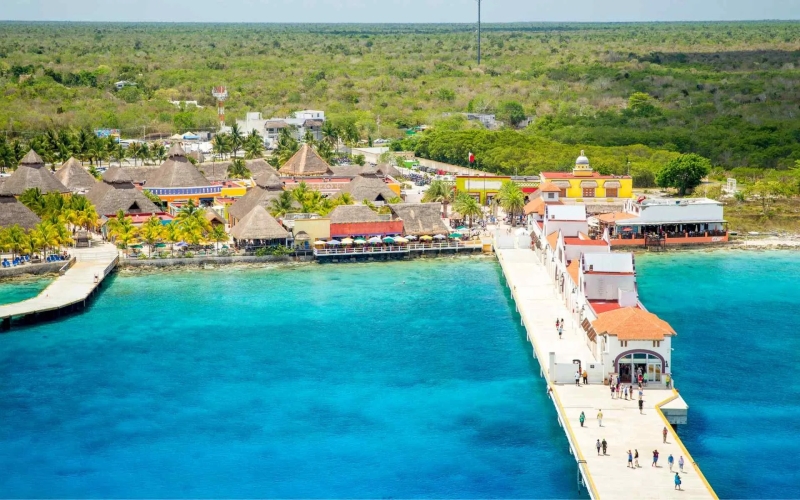 Unveiling the Magic of Cozumel: A Tapestry of Adventure, Relaxation, and Unforgettable Encounters