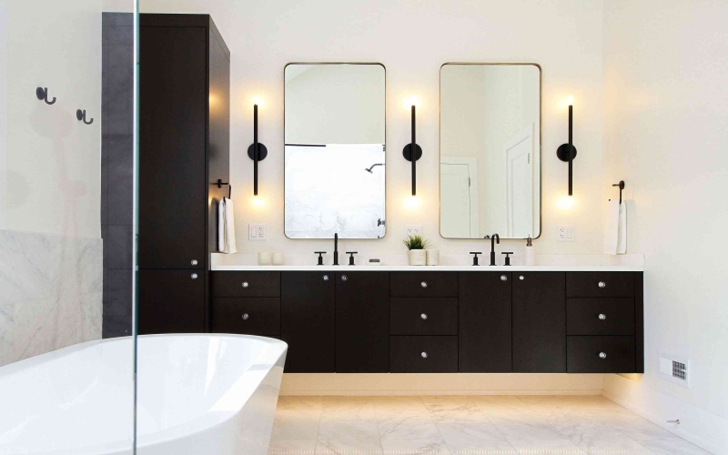 Upgrade Your Space with Stunning Bathroom Vanities in Austin and the Perfect Countertop